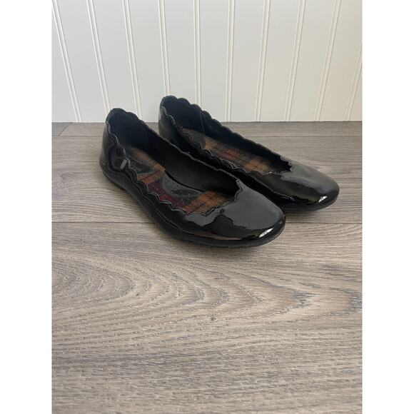 Born Shoes Womens 9 M Slip On Ballet Flats Black Leather Casual Bow Logo Shiny - Picture 1 of 8